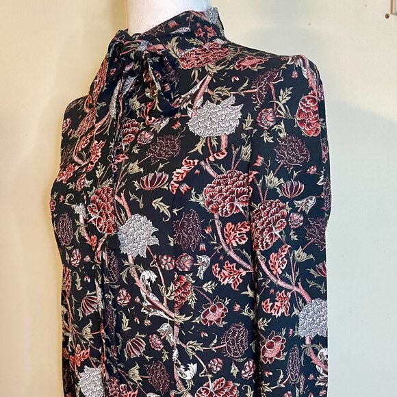 Vintage Red & White Floral Black Background Blouse w/ Bow Tie - Paris - Picture 2 of 7